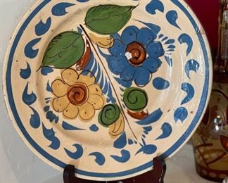 Tlaquepaque Mexico Pottery Plate	10.5in Diameter	
