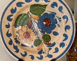 Tlaquepaque Mexico Pottery Plate	10.5in Diameter	
