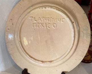Tlaquepaque Mexico Pottery Plate	10.5in Diameter	
