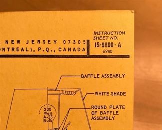 MCM Gerald Thurston Lightolier Table Lamp #1	22 x 14in diameter	
