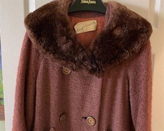 1950s Vintage Lord & Taylor Bellciette Coat	Unmarked Fits like Small	
