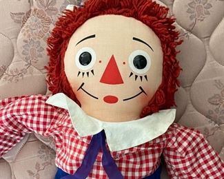 1960s vintage Raggedy Ann & Andy Dolls Knickerbocker	30in long	
