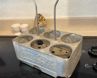 Vintage Coca Cola Coke Aluminum Metal 6-Pack Bottle Holder Drink Carrier Caddy	3.5 x 8.5 x 6	HxWxD
