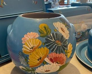 COOKIE JAR RANSBURG HANDPAINTED BLUE FLOWERED&nbsp; STONEWARE&nbsp; BALL CROCK&nbsp; NO LID	9in diameter 8in height	
