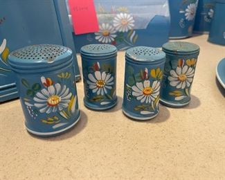 Vintage Ransburg Rare blue floral hand painted salt and pepper shakers set of 4	4in	
