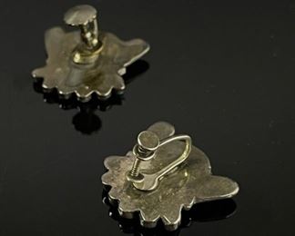 Zuni Sun Face Earrings Silver Turquoise Coral Jet MOP Signed RTI Zuni Inlay Sunface  Clip-on Native American 	20x22mm	
