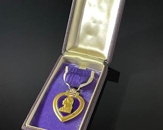 Vintage Purple Heart Military Medal in box unnamed 	1.5x2.5x4.75in	
