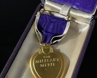 Vintage Purple Heart Military Medal in box unnamed 	1.5x2.5x4.75in	
