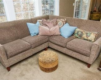 Sectional-Perfect Condition & Comfy!