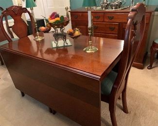 Mahogany Dining Room Table and Six