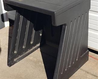 Rubbermaid Black Plastic Desk / Work Station ~ 26 x 24 x 30 in. tall
