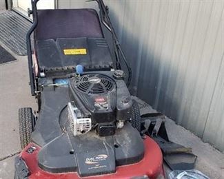 TORO Timemaster 30 in. Cutting Width w/Bagger Assembly, Mulching insert & Extra BBC Arm Service Kit ~ has compression but needs tune up