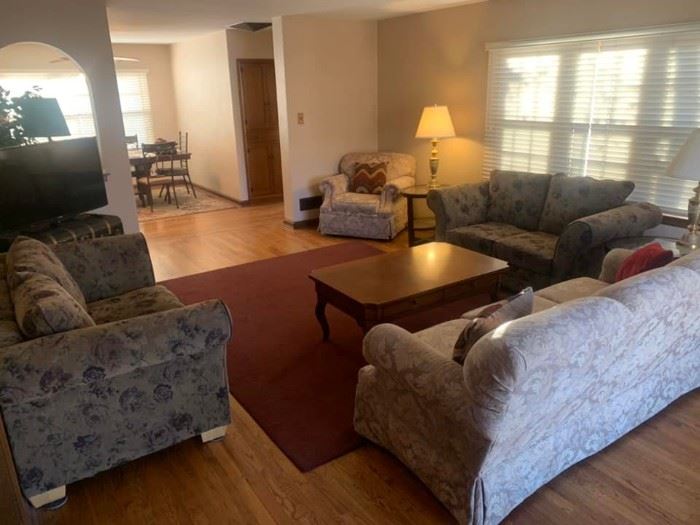 GREAT AMERICAN ONLINE ESTATE SALE 50 OFF... starts on 2/12/2022