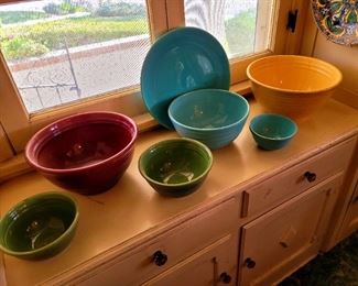 Assortment of Bauer bowls