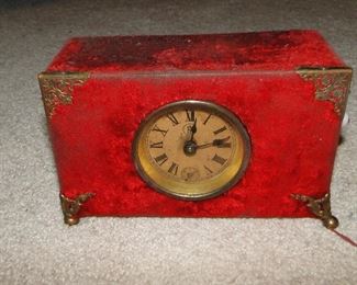 Vintage Clock windup