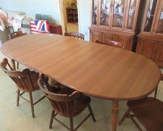 Vintage Tell City dining table & chairs
