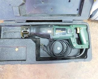 Black & Decker cut saw