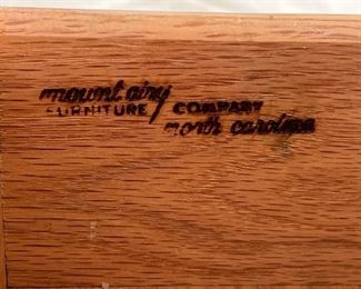 Mount wire furniture 