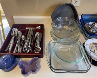 Le Creuset, Pyrex, Glassbake, Visionware