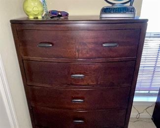 Ethan Allen 5 Drawer Chest Dresser