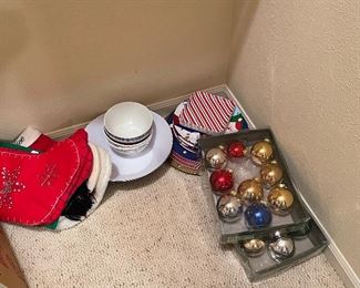 Misc Christmas Items