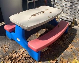 kids Picnic Table