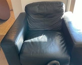 Ikea(?) chair