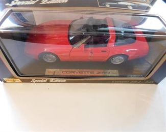Metal Scale Model 1992 Corvette