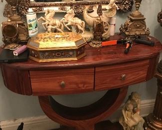 Laquer hall table with gold frame mirror