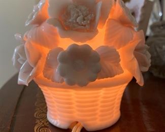 sweeeetest li'l nightlight