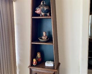 Nice early /american style Wall Shelf: Top: folk art pig, middle: Jemez  "storyteller", Russian nesting dolls