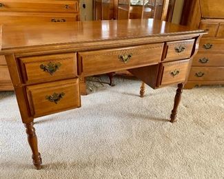 Maple knee hole desk, $175.