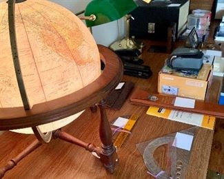 illuminated globe, bet it's Replogle