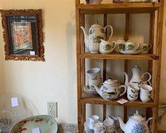 Peacock teaset amongst others