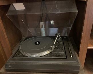 Dual turntable