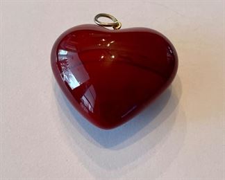 Heart pendant.