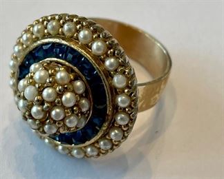 Sapphire and pearl ring.