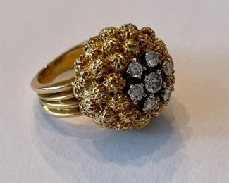 Vintage cocktail gold ring.
