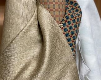 Additional fabric on bolt remnant samples.