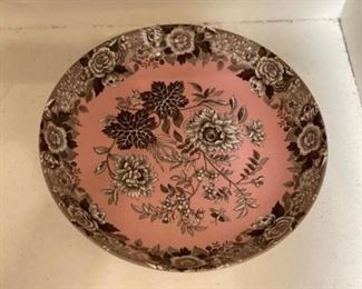 The Spode Collection Jasmine collectible plates. Photo 1 of 2.