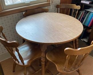 Kitchenette table and chairs