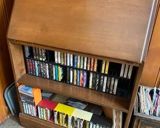 Vintage secretary, cassettes