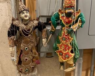 Burmese puppets. Photo 1 of 3.
