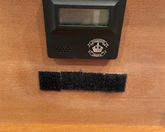 Romeo Y Julieta 125 Anniversary Limited Edition 4-box humidor. Photo 4 of 4.