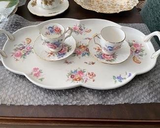 Sample of Aynsley Fine English Bone China. Photo 1 of 2.
