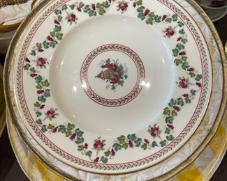 Sample of Fine China - Wedgwood. Photo 1 of 2.