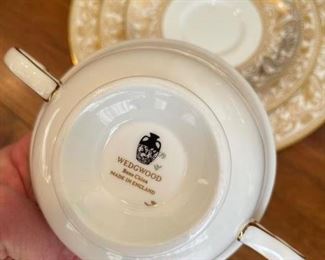 Sample of Fine Bone China - Wedgwood. Photo 2 of 2.