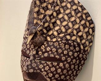 Set of 6 Indonesians masks - 3 shown. Photo 3 of 3.