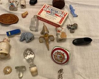 Various smalls - many inexpensive grab bags of items