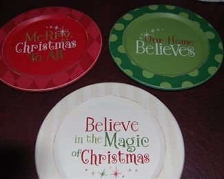 WOOD DECORATIVE CHRISTMAS PLATES